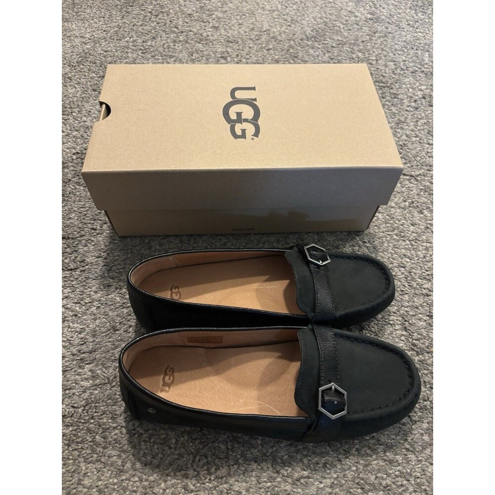 Ugg Gwynith Women Shoes Size 7 Black Flats Moccasins New With Box